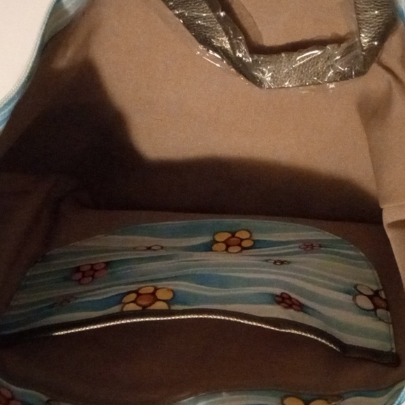 Large Thun Tote Bag - Picture 6 of 6